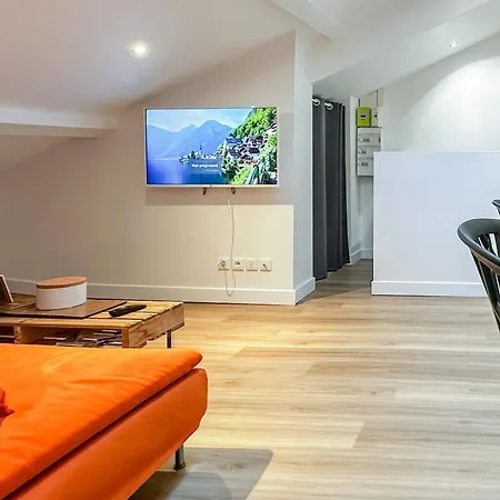 Apartment Atypique Sous Chateau Vieille Ac